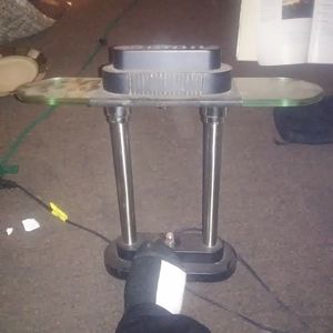 2 modern desk lamps